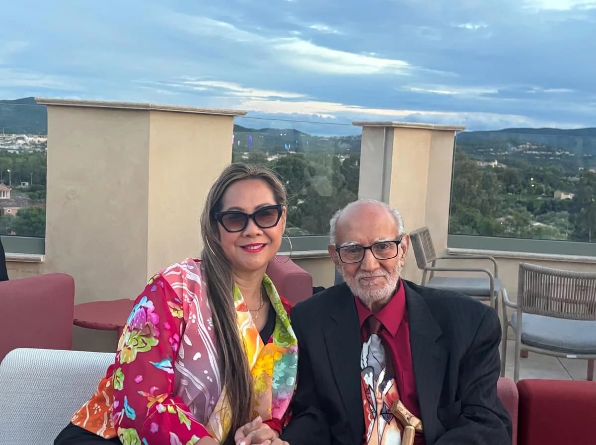 Joy Hauʻoli Lee Sutherland with Simon Sahouri in Saint-Tropez